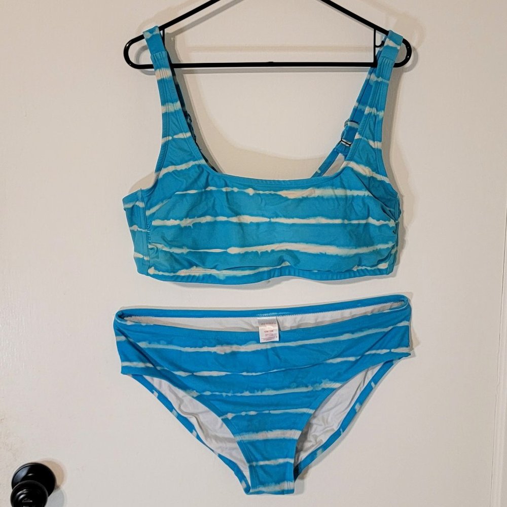 Blue and White Bikini 👙